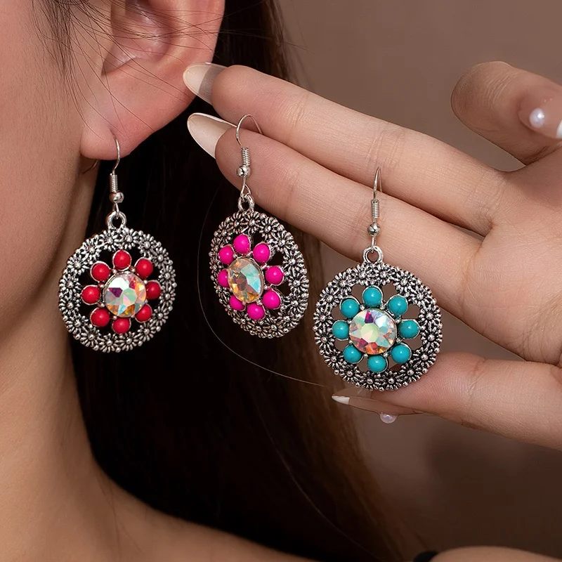 Small round dangling earrings with turquoise beads
