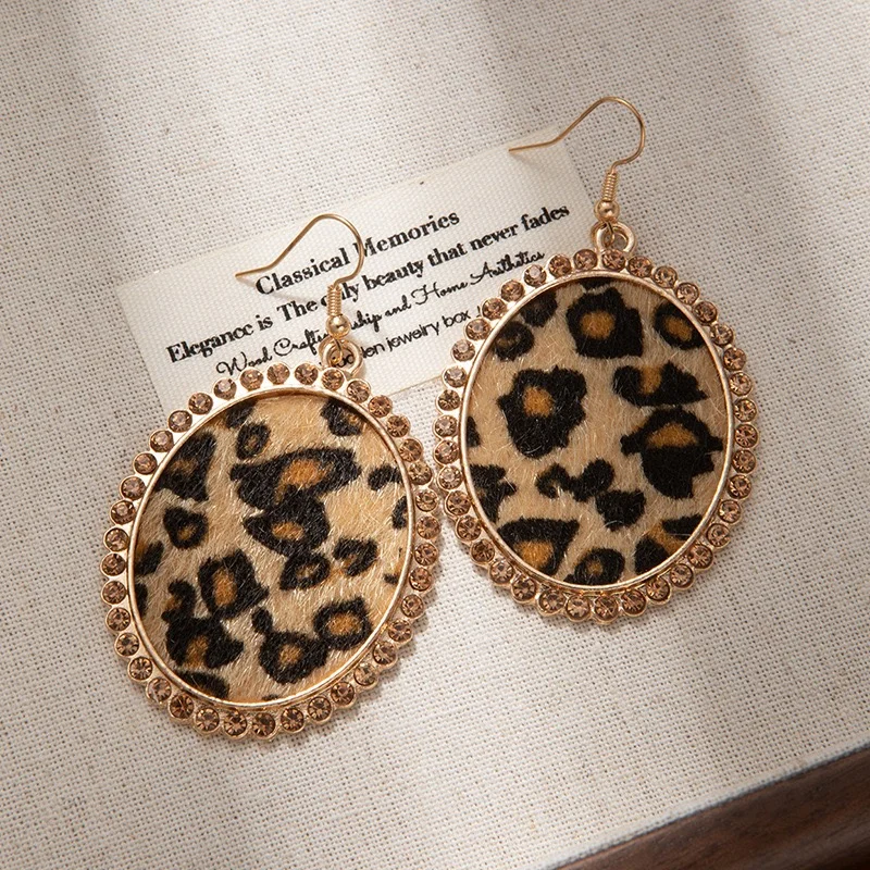 Big oval leopard earrings animal point brown leather with fur sexy