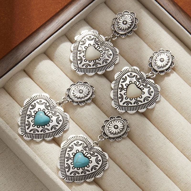 Turquoise heats western earrings
