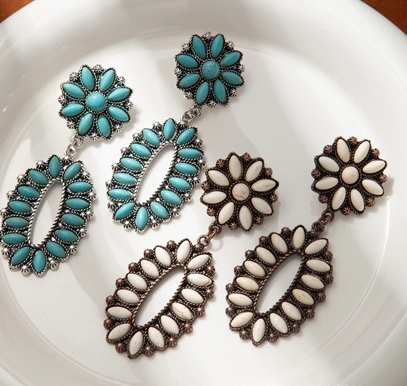 Post back earrings turquoise stone flowers oval style