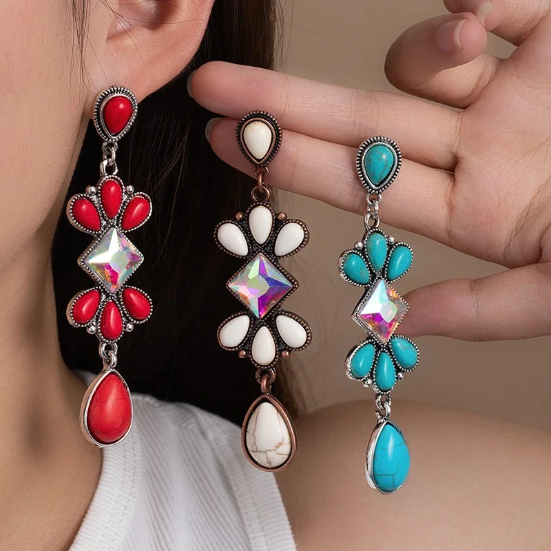 Vintage long dangling turquoise stone earrings