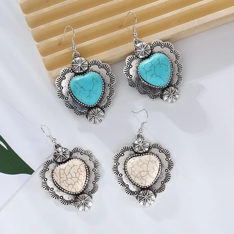 Big chunky heart earrings western design