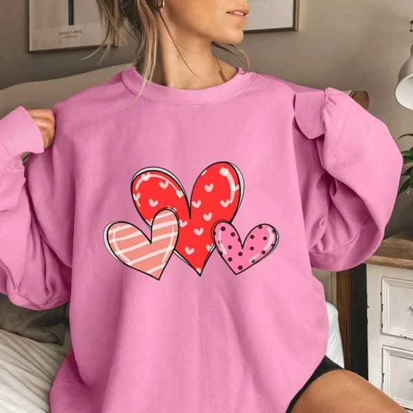 Women's T-shirt Tops Loose, Fashionable And Casual  Valentine's Day Print Round - Image 25